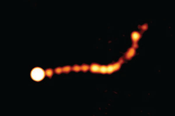 Picture 1 of Intergalactic supersonic jet