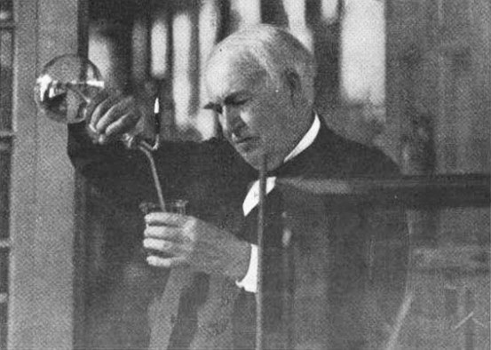 Picture 4 of Inventing the phone to chat with Thomas Edison's ghost