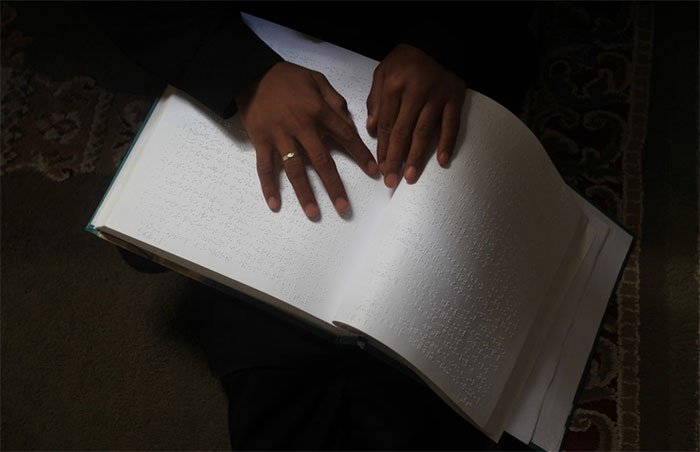 Picture 6 of Inventions change the world of young people under 20 years old