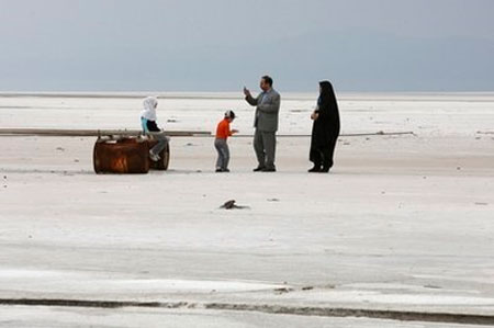 Picture 5 of Iran's largest lake is turning into ... salt