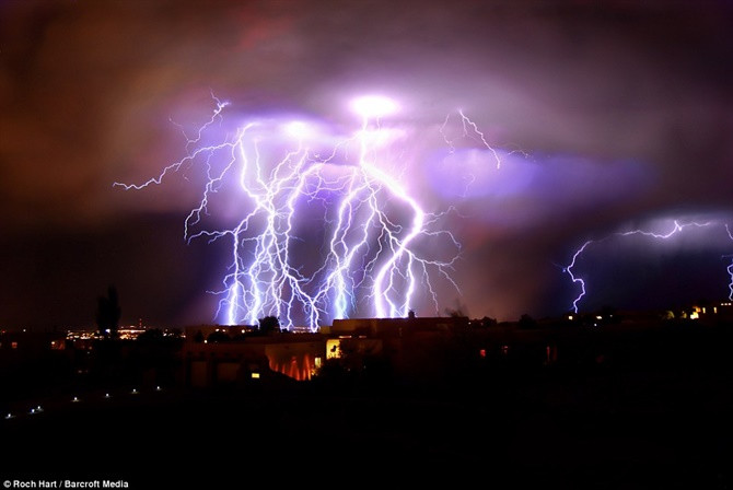 Picture 3 of Is it true that lightning never hits twice on a point?