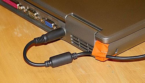Picture 1 of Is plugging the laptop in when the battery is full?