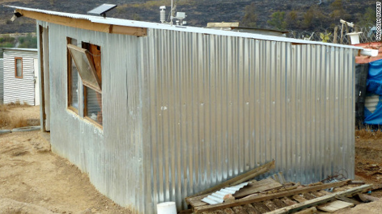 Picture 1 of iShack - high-tech tent for slums
