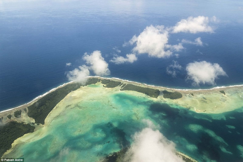 Picture 6 of Isolated life on the archipelago between the Pacific Ocean