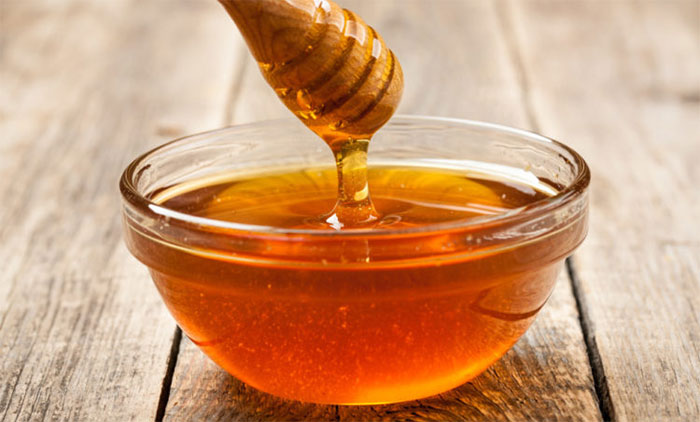 Picture 1 of Israeli students research and produce honey-free honey
