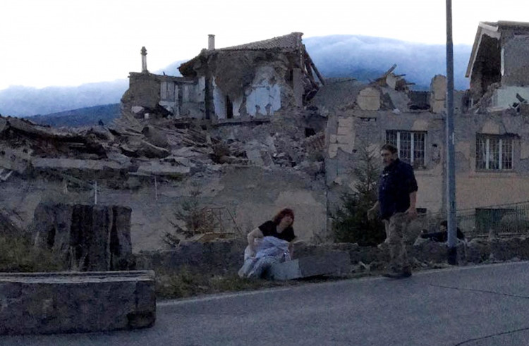 Picture 6 of Italy: Earthquake of 6.2 Richter scale, almost the entire town was completely destroyed