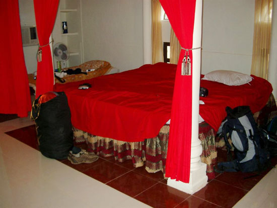 Picture 4 of Items should not be placed in the bedroom