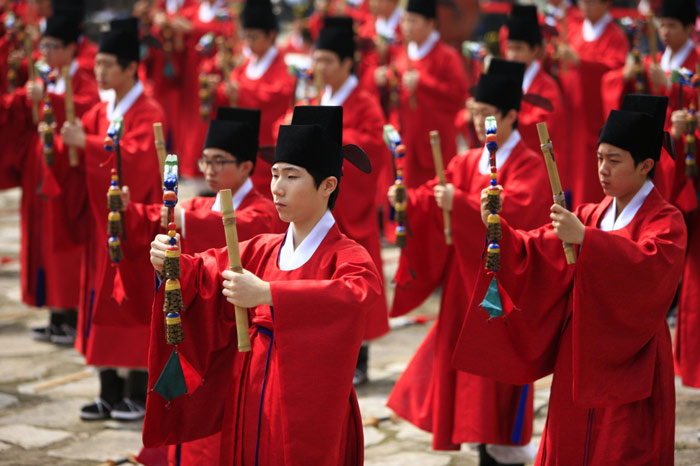 Picture 7 of Jongmyo Temple - World Cultural Heritage in Korea