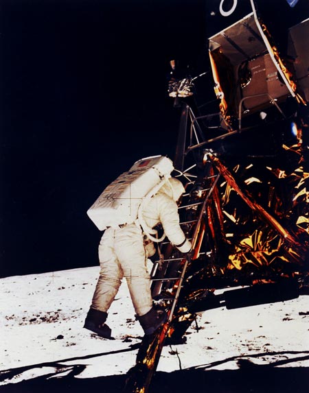 Picture 7 of Journey to conquer the moon