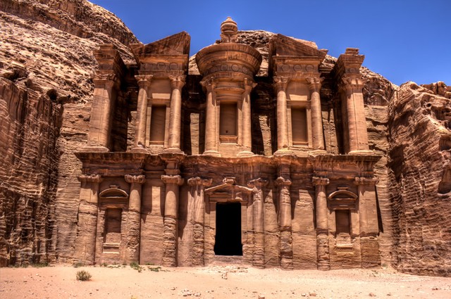Picture 3 of July 7: New7wonder organization announces the New Seven Wonders of the World