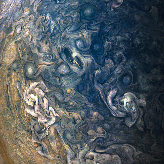 Picture 5 of Juno has captured incredible images of Jupiter!