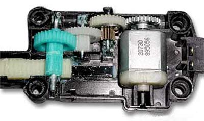 Picture 4 of Key points of the car door lock system