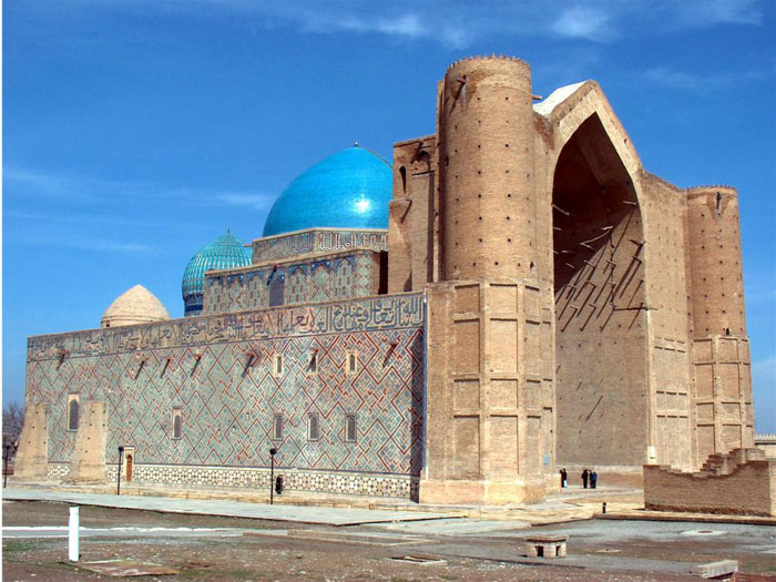 Picture 10 of Khoja Ahmed Yasavi Tomb