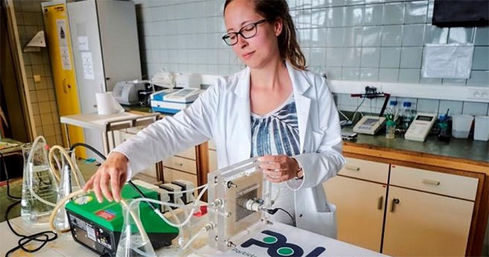 Picture 1 of Lack of water, science race to filter seawater into fresh water