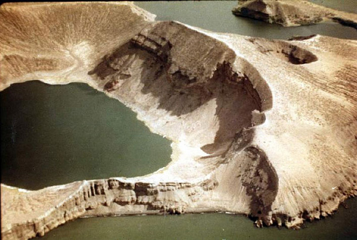 Picture 6 of Lake Turkana National Park - Kenya