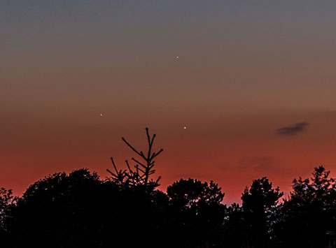 Picture 10 of Landscape triangle in the night