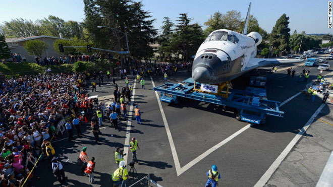 Picture 6 of Last Journey of Space Shuttle Endeavor