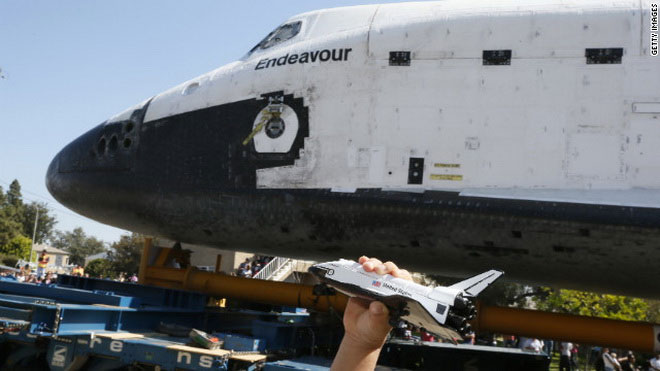 Picture 8 of Last Journey of Space Shuttle Endeavor