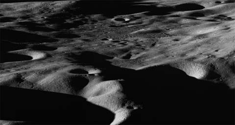 Latest photos of the moon images 4