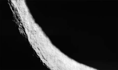 Latest photos of the moon images 6