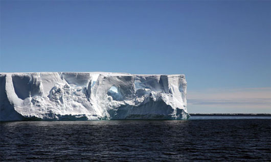 Picture 1 of Latest pictures of the Antarctic icy region
