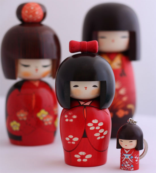 Picture 3 of Learn about Kokeshi dolls