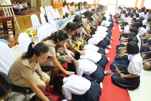 Picture 6 of Learn about Teachers' Day of countries in the world