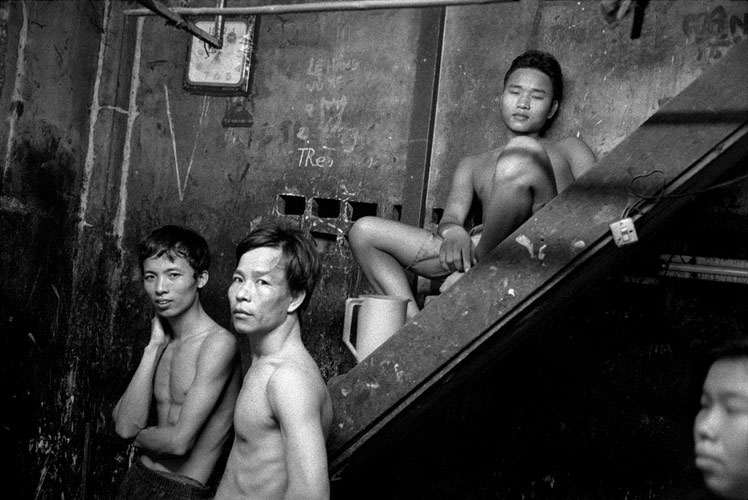 Picture 8 of Life in Cholon in 1991 through photo Patrick Zachmann (Part 2)