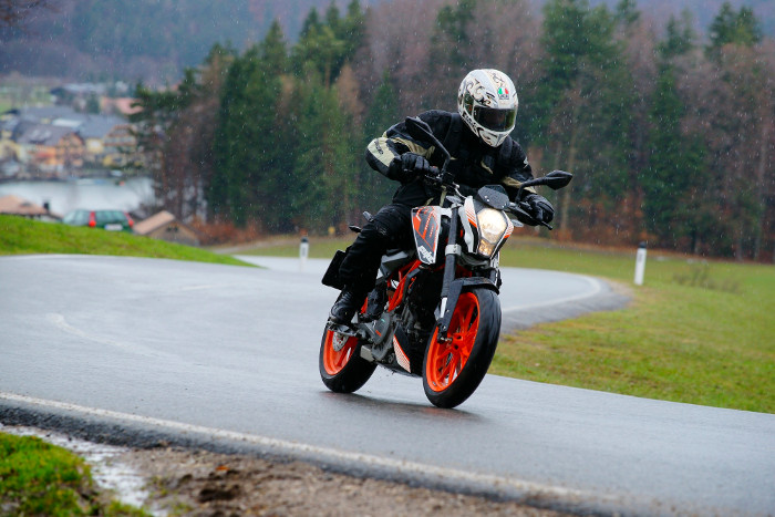 Picture 2 of Little thing to know about the motorbike you're on