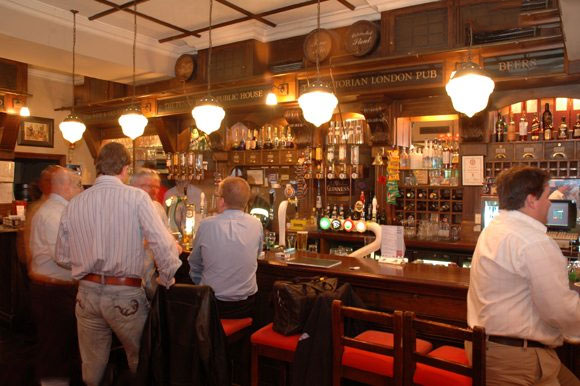 Picture 1 of Living close to the pub increases the risk of alcoholism