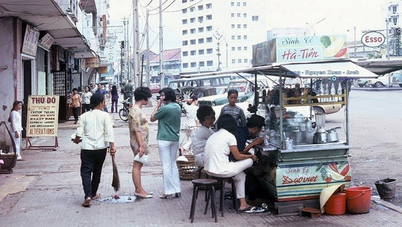 Picture 12 of Looking back at Saigon street food before 1975