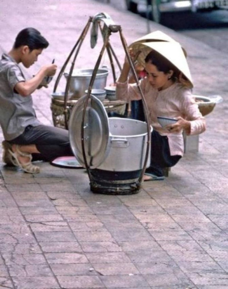 Picture 13 of Looking back at Saigon street food before 1975