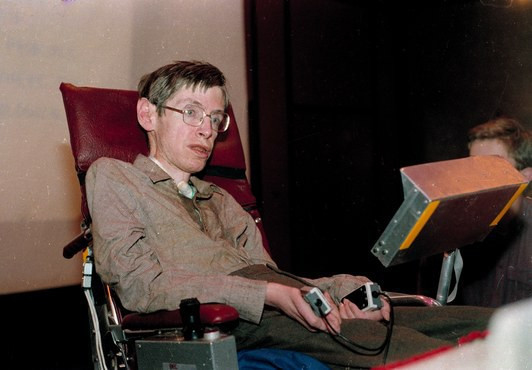 Picture 2 of Loss of ability to speak since 1985, how did Stephen Hawking talk to the world?