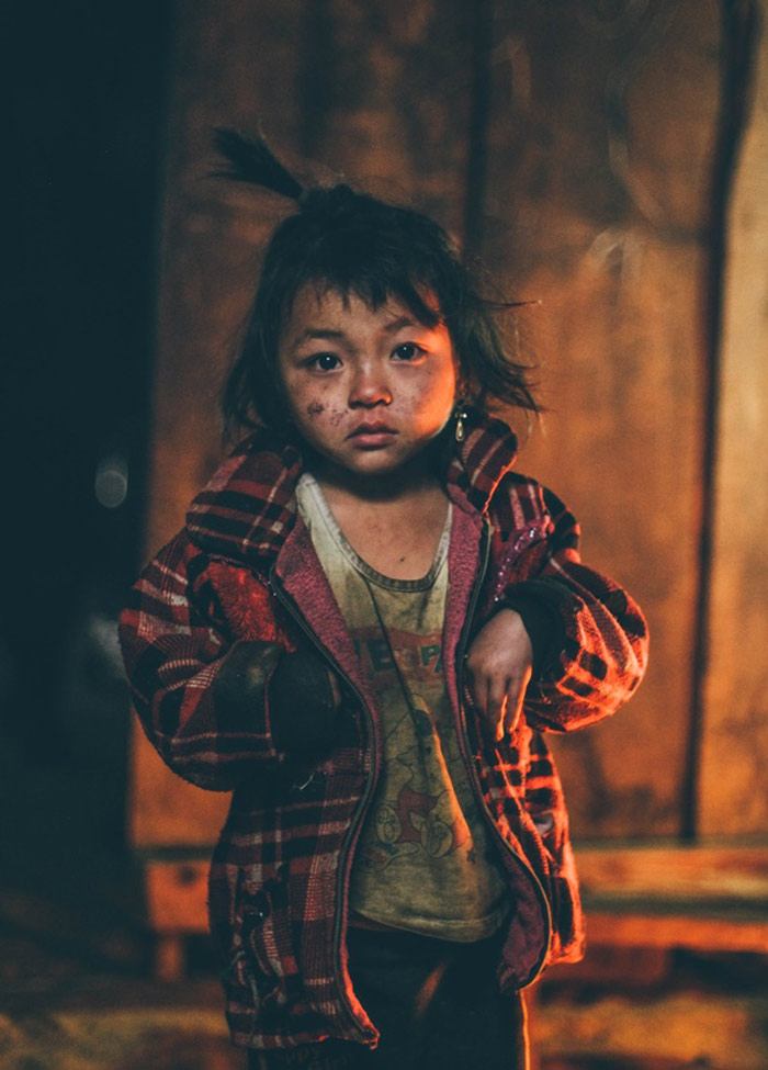 Loving smiles of children in the images 17