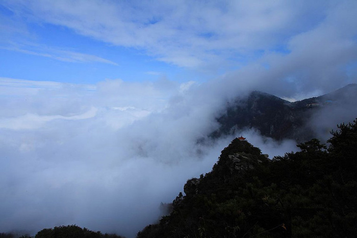 Picture 2 of Lu Son National Park - China