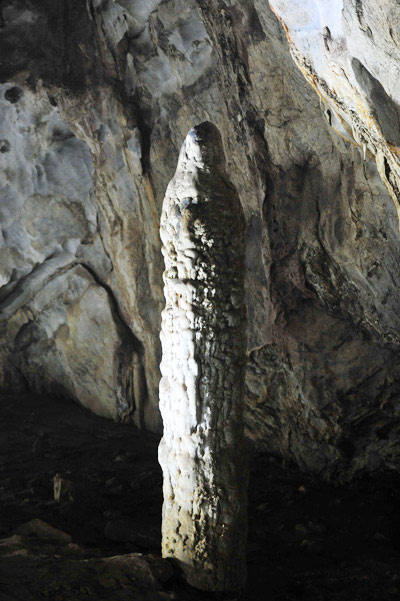 Picture 12 of Magic beauty in Asia's longest dry cave