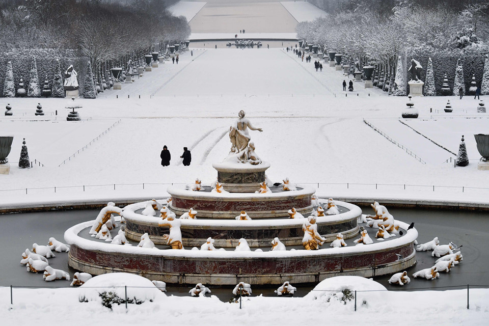 Picture 9 of Magnificent Paris with a record snowfall in three decades