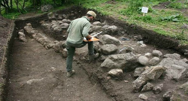 Picture 1 of Many ancient thousands of years old stone artifacts were found in North Iran cemetery