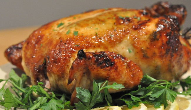 Picture 2 of Many mistakes when people boil or roast chicken