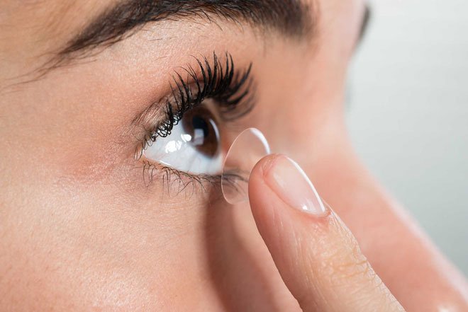 Picture 2 of Many people have itchy eyes but do not know where the cause comes from