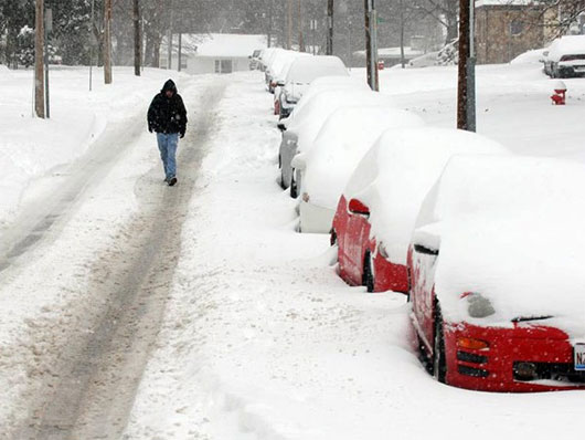 Picture 1 of Many states in the US are severely affected by snowstorms
