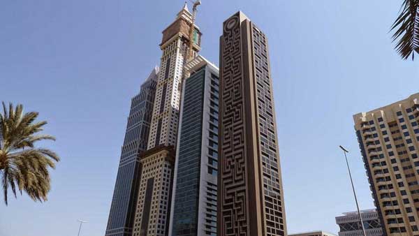 Picture 3 of Maze Tower - Record the largest vertical labyrinth building in the world