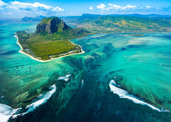 Picture 19 of Melt with the most colorful places on Earth