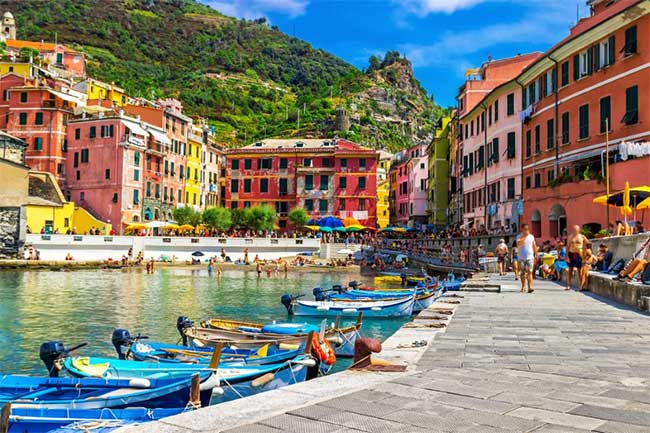 Picture 4 of Melt with the most colorful places on Earth