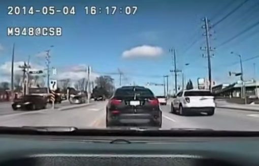 Picture 1 of Meteors appear in Canada