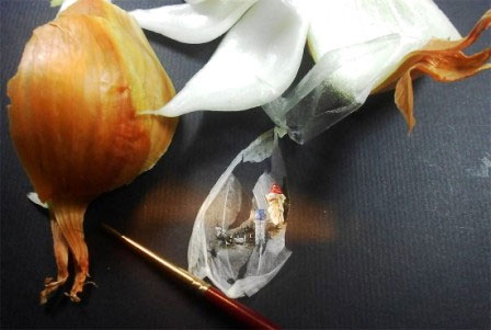Picture 7 of Micro art masterpieces on food
