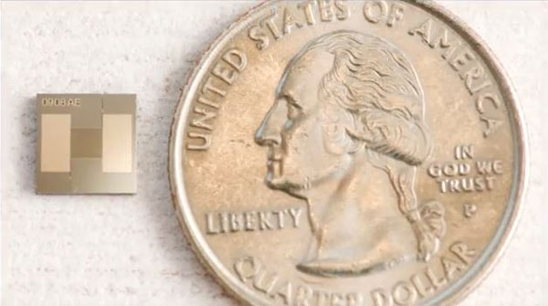 Picture 1 of Micro electronic nose detects cancer through body odor