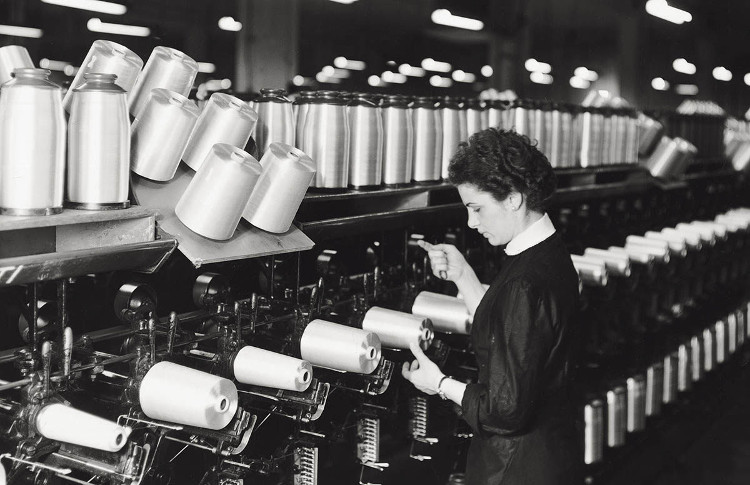 Picture 2 of Milk fabric - a material that has been forgotten for nearly 70 years is being reborn