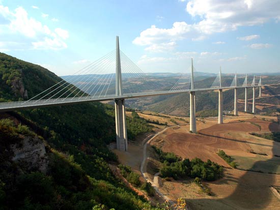 Picture 12 of Millau Bridge, great works of technology and art