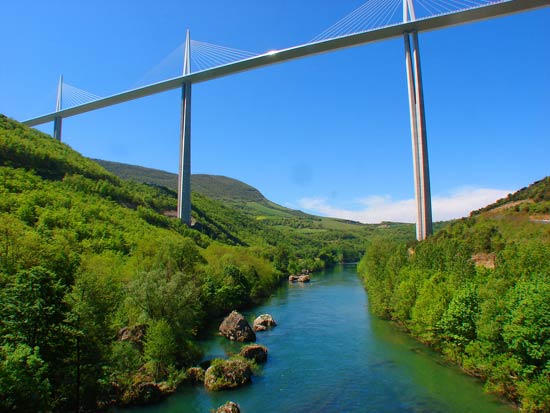Picture 5 of Millau Bridge, great works of technology and art